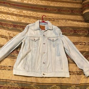 Levi’s Vintage-Fit Trucker Jacket
